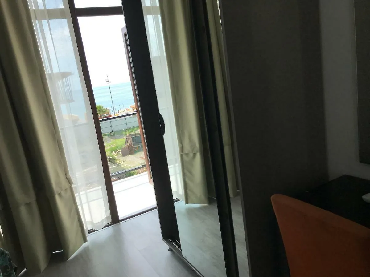Гостевой дом Guesthouse Data Гонио