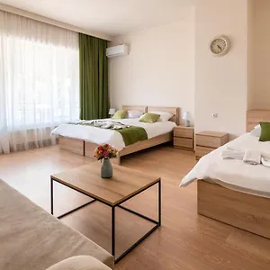 https://apt-new-tiflis-mziuri.alltbilisihotels.com