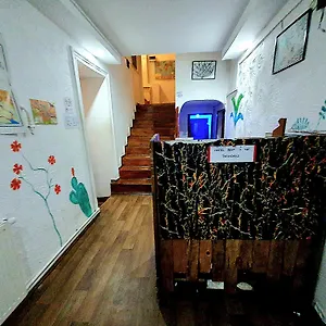 https://hostel-machabelli-11a.alltbilisihotels.com